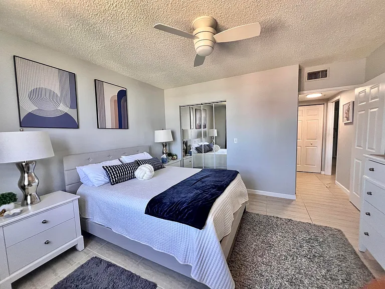 651 Okeechobee Blvd #706 — Photo 24