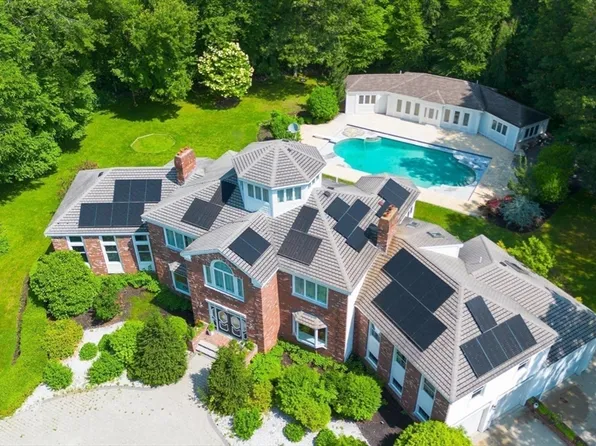 160 Thayer St, Millville, MA 01529