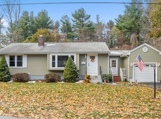 87 Mount View Dr, Holden, MA 01520