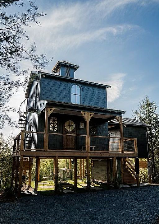 1st image of 3564 Waters Rd