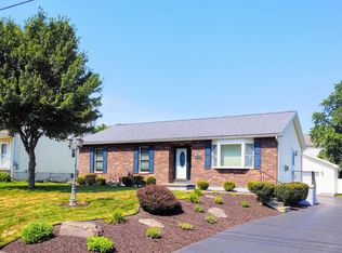92 Jackson St, Dallas, PA 18612