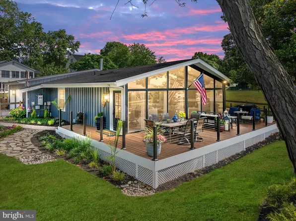 3715 Ramsey Dr, Edgewater, MD 21037