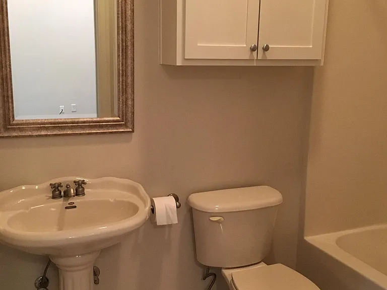 2nd Bathroom