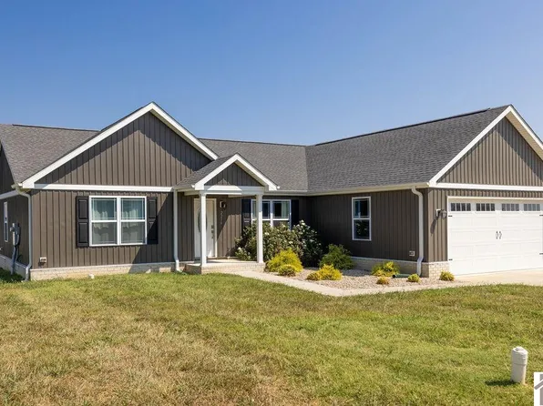 2216 Traci Dr, Murray, KY 42071