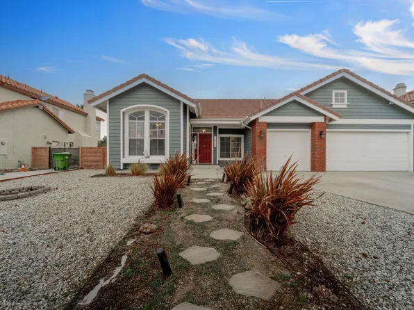 1837 Dawnridge Ct, Palmdale, CA 93551