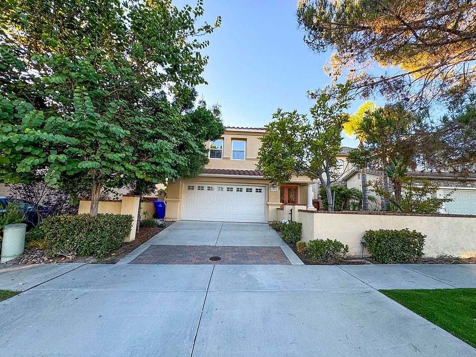 1st image of 13072 Chambord Way