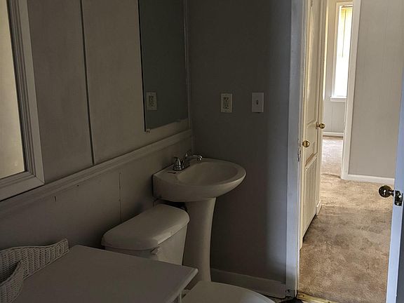 5th image of 154 North Ave