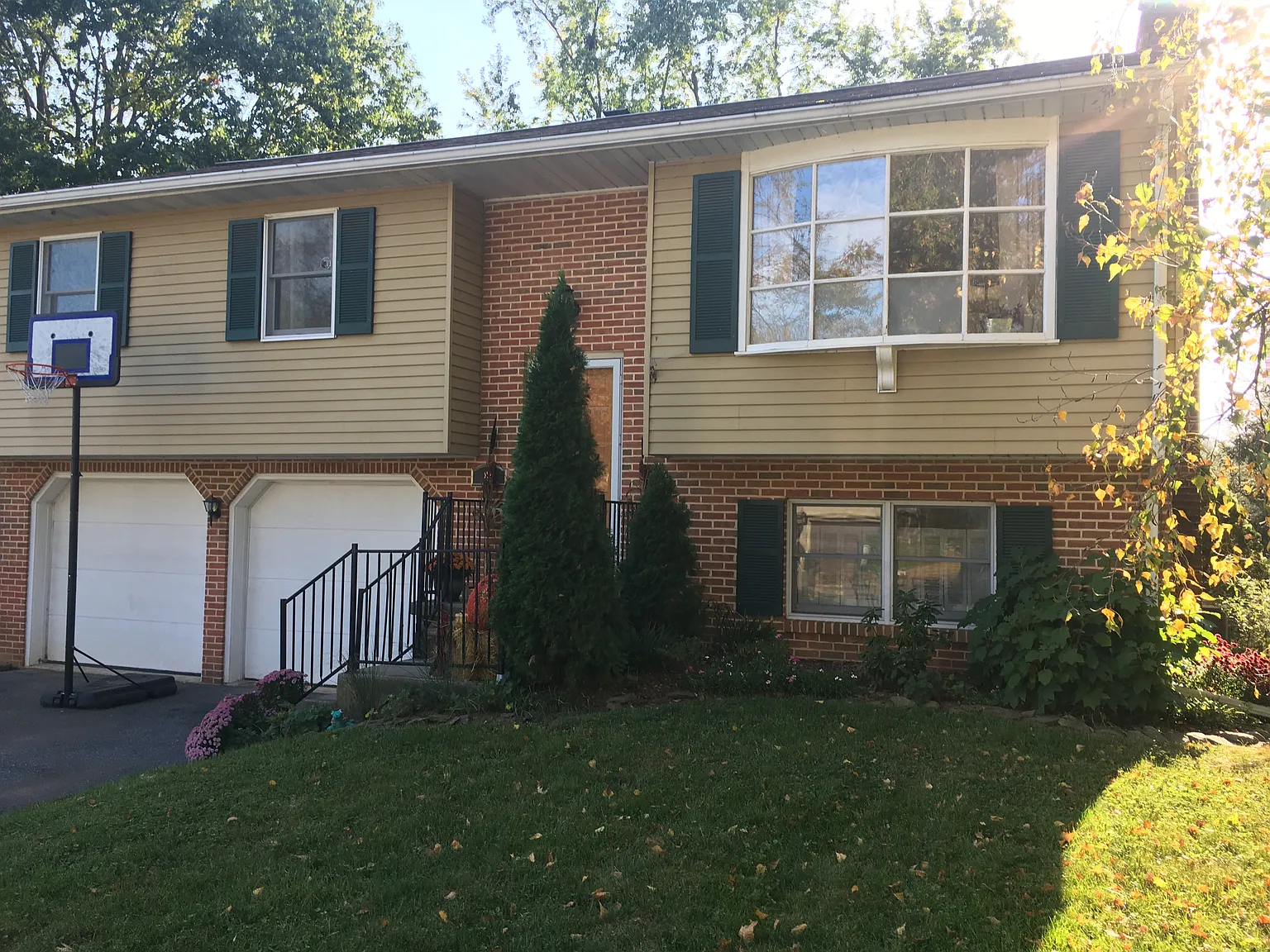 84 S Snyder St photo 1