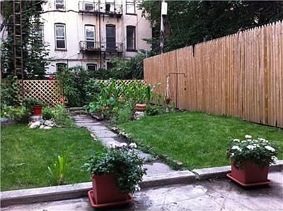 3rd image of 89 Vanderbilt Ave #1