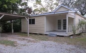 2nd image of 401 San Jacinto St