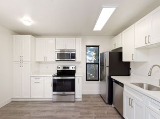 2221 Parker St APT E, Berkeley, CA 94704