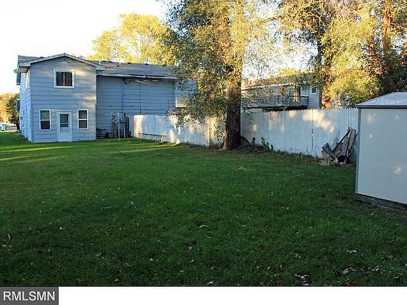 2nd image of 800 Southview Dr