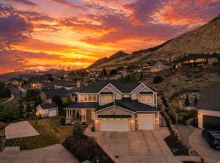 9558 N Avanyu Dr, Cedar Hills, UT 84062