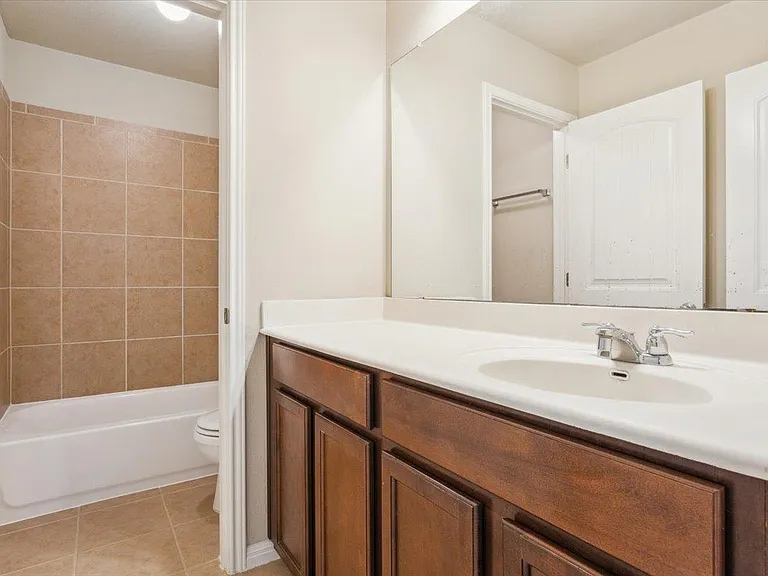 1013 Fred Couples Ct — Photo 26