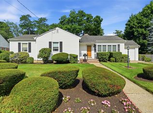 398 Ocean Avenue, Massapequa, NY 11758