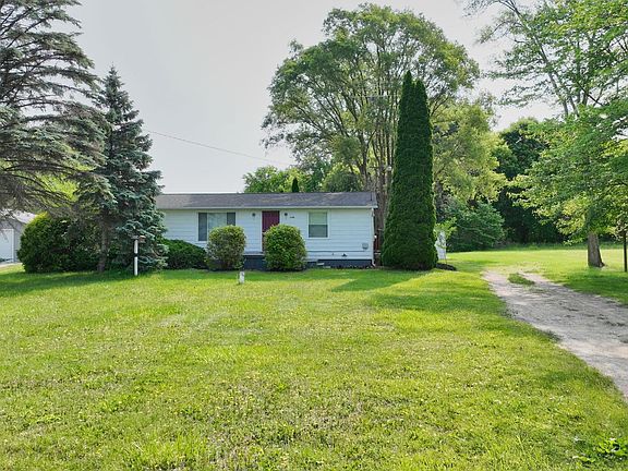 5th image of 13148 N Saginaw Rd