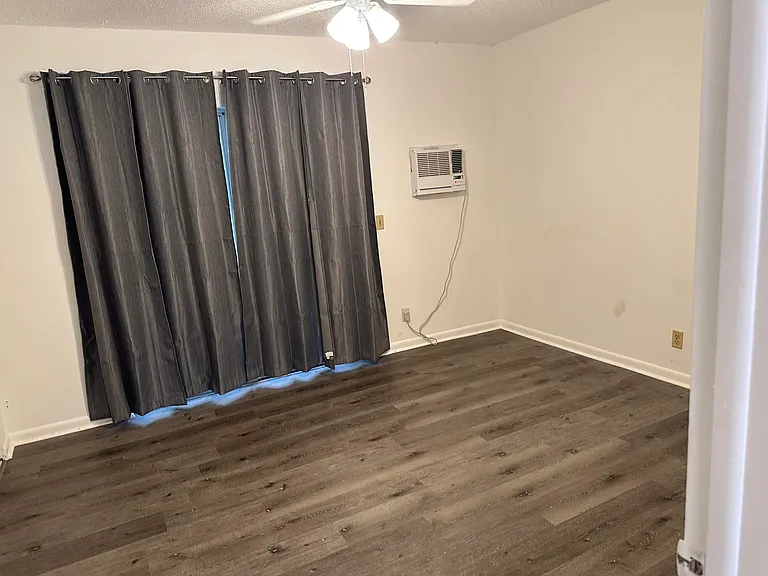 2 W Canterbury Dr #2-A — Photo 5