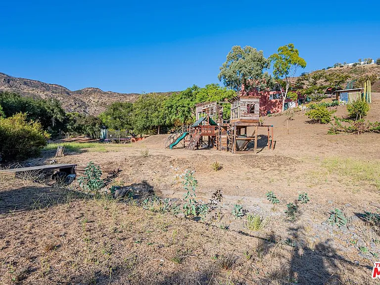 34136 Mulholland Hwy — Photo 39