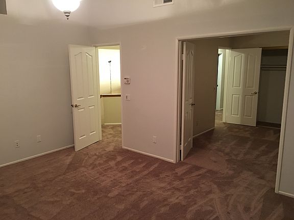 4th image of 3025 Mountainside Dr