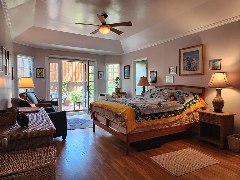 10758 Farragut Dr — Photo 30