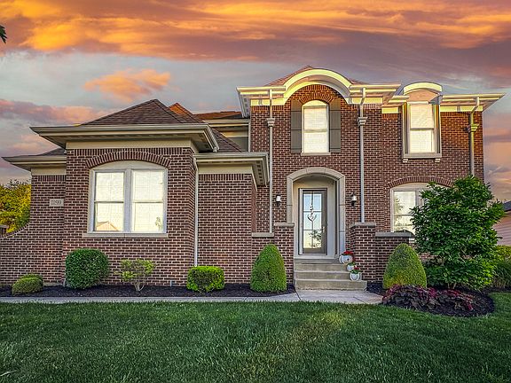 5th image of 10589 Geist View Dr