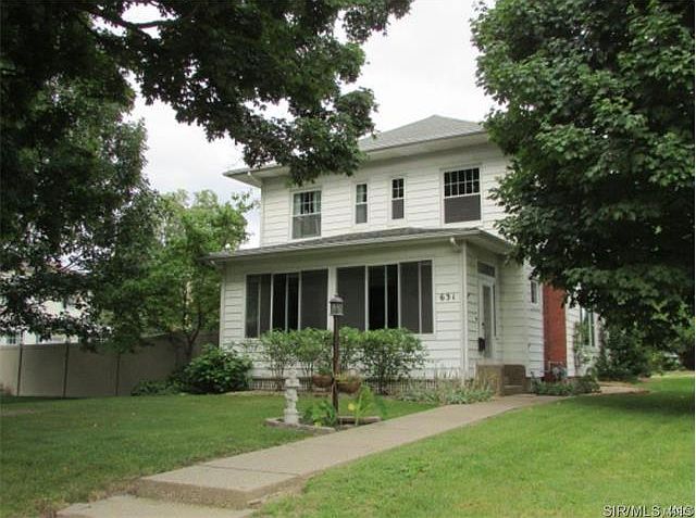 1st image of 631 Fairmont Pl