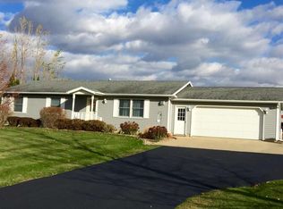 10832 King Rd, Plymouth, IN 46563