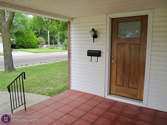 5th image of 1703 W Louise St