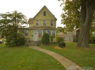 421 W Broadway, Cedarhurst, NY 11516
