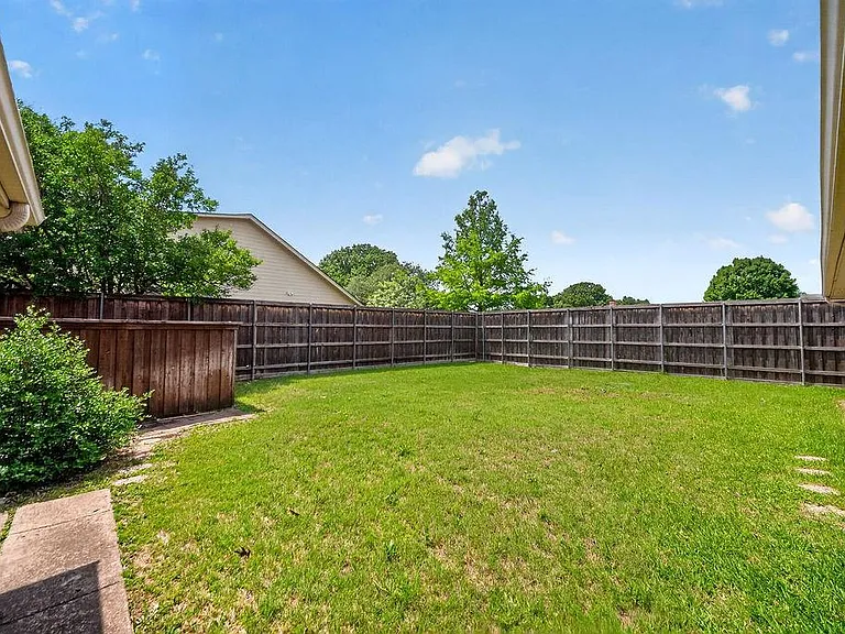 3107 Canyon Creek Dr — Photo 24