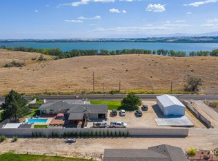 11702 W Greenhurst Rd, Nampa, ID 83686