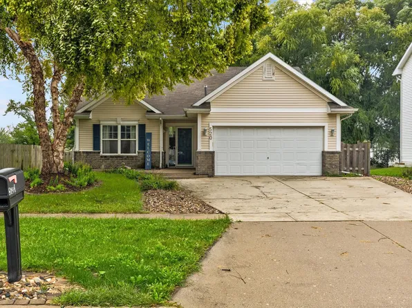 520 SE Westgate Dr, Waukee, IA 50263