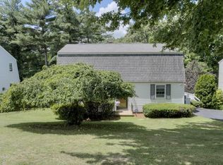 36 Westview Rd, Worcester, MA 01602