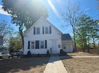 140 W Water St, Rockland, MA 02370