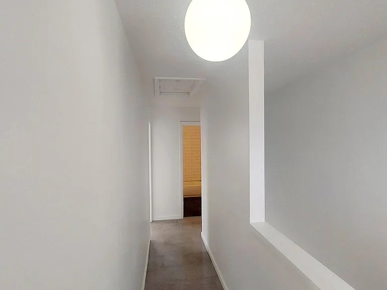 1004 Clay St — Photo 7
