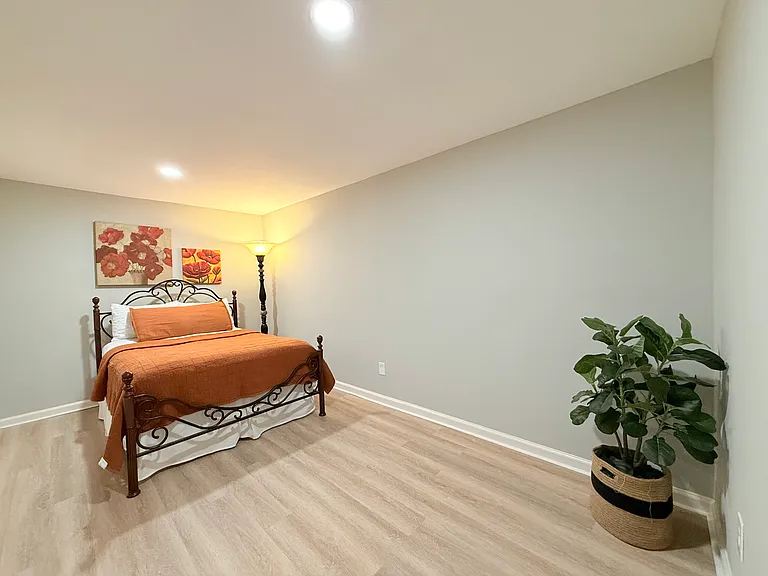 12088 Maidenhair Dr — Photo 22