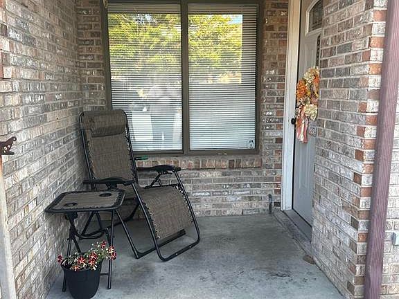 2nd image of 661 Chuck Gray Ct