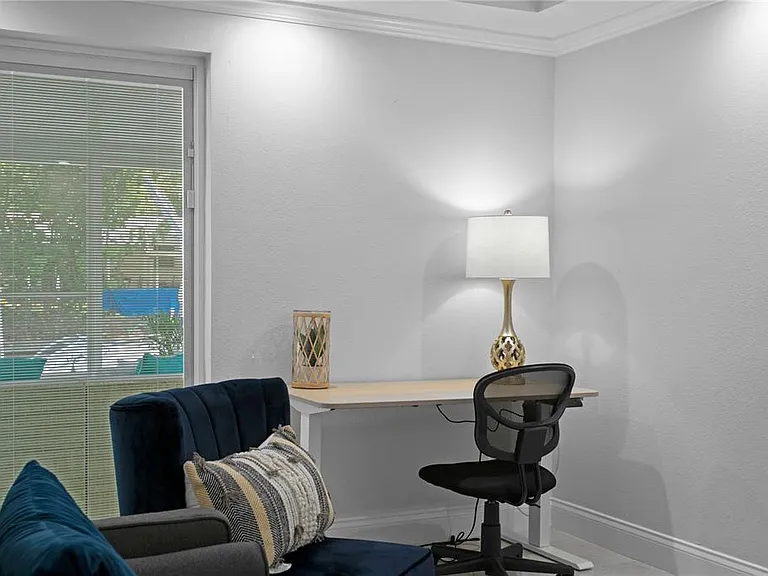 4815 W San Rafael St — Photo 22