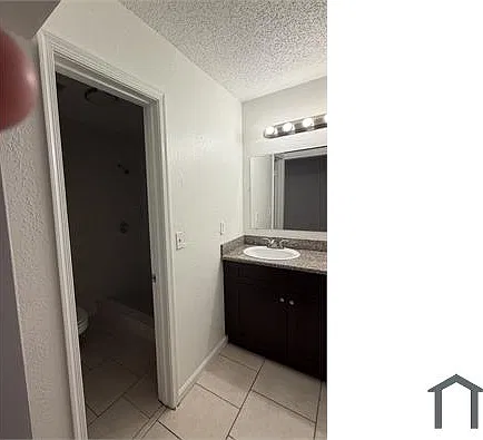 3 bed, $3,200 — Photo 4