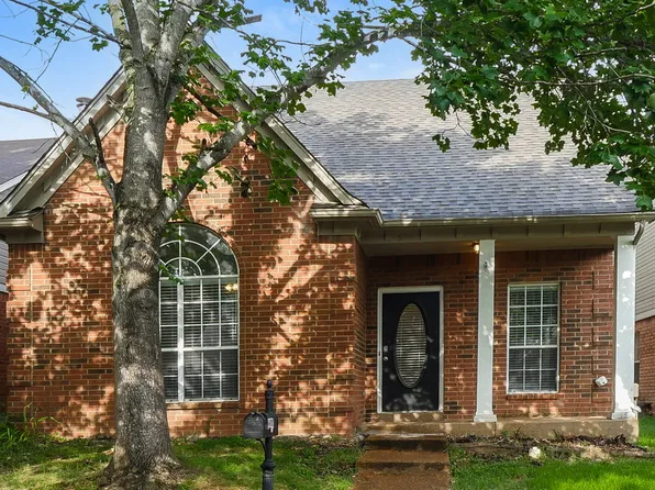 600 Ashley Glen Cir W, Cordova, TN 38018