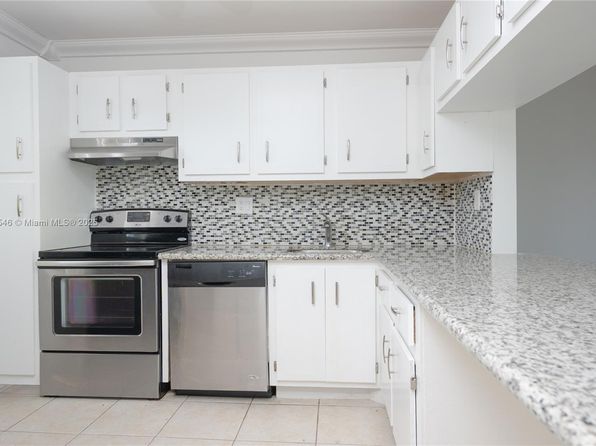 8330 Sands Point Blvd APT N307