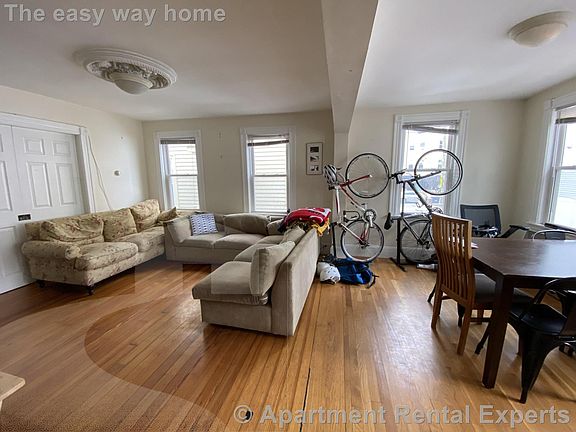 5th image of 254 Hampshire St #1