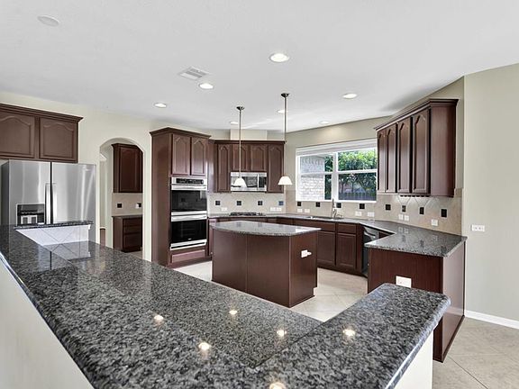 3rd image of 1807 Brighton Brook Ln