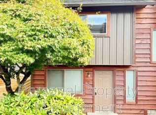 3919 H St APT D, Vancouver, WA 98663