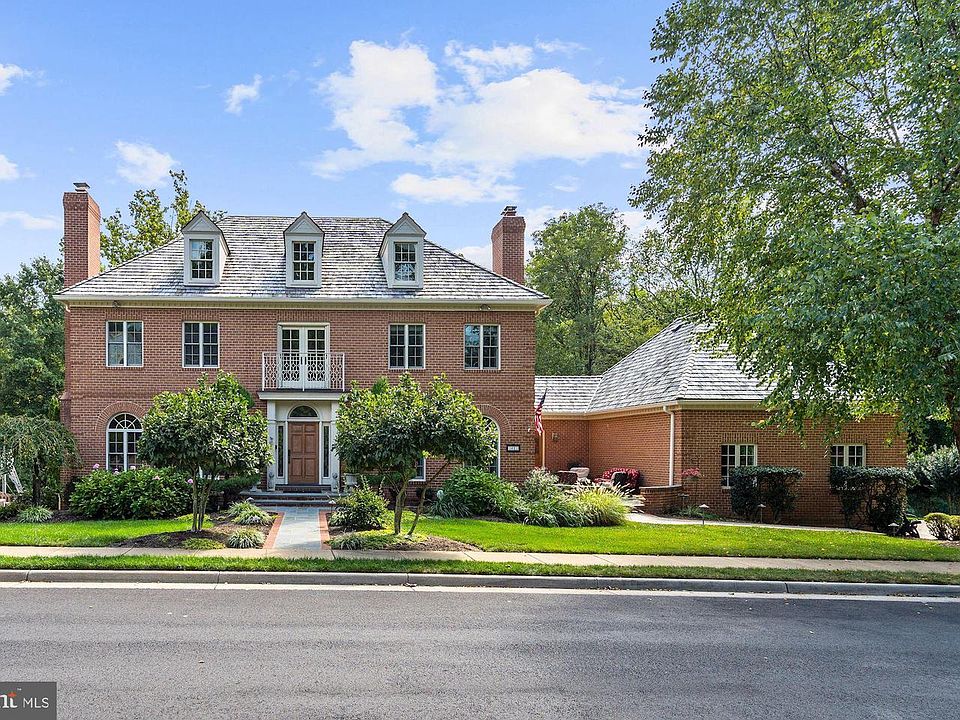 1st image of 1621 Maddux Ln