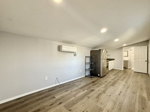 2nd image of 5024 Emerson Ave S #4