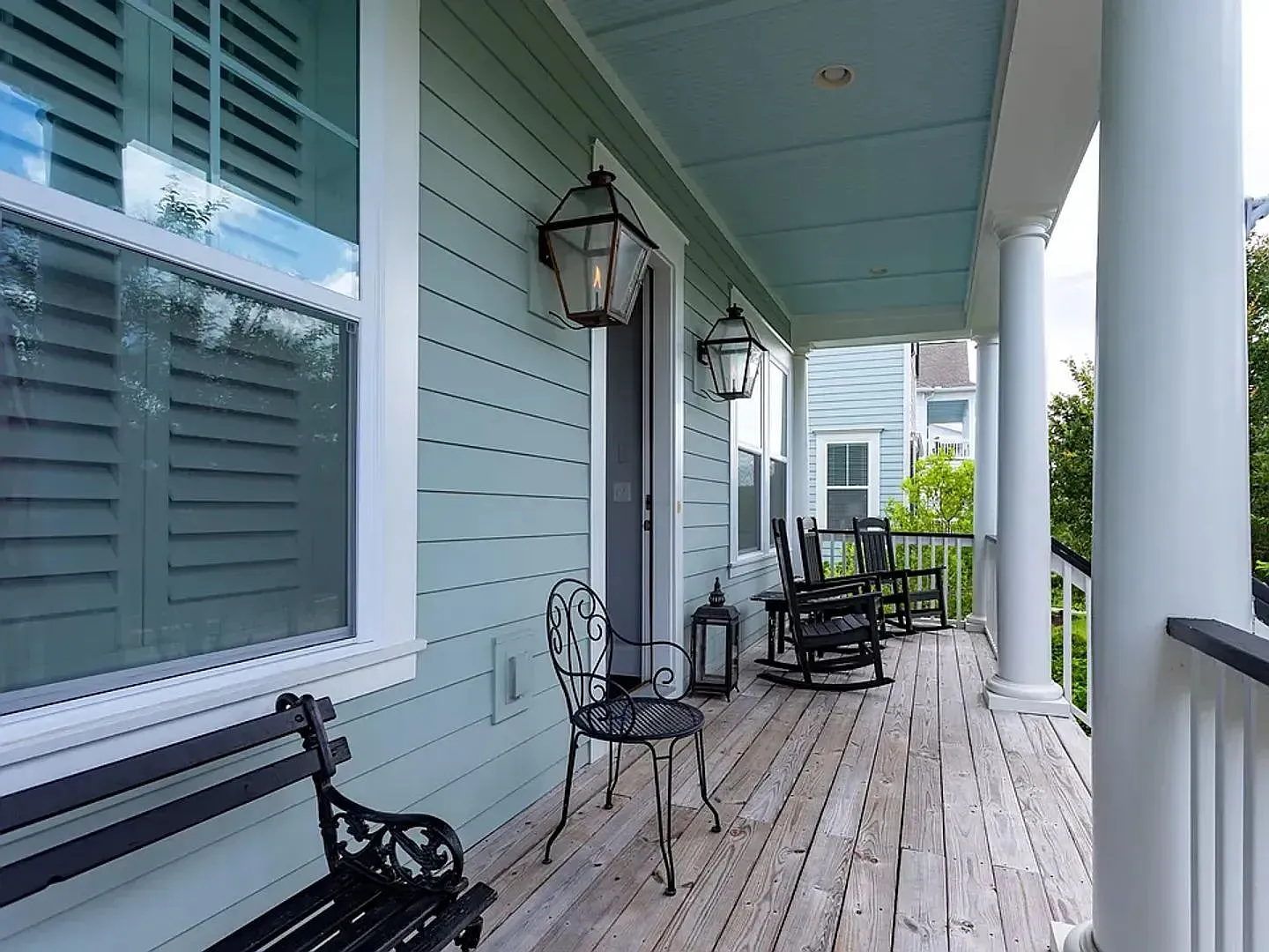 4 bed, 5.0 bath, 3634 sqft, $8,000 — Photo 3