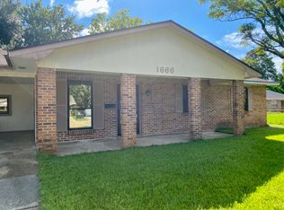 1666 N Rosedale Dr, Baton Rouge, LA 70815
