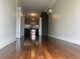 207 Spencer St #1D, Brooklyn, NY 11205