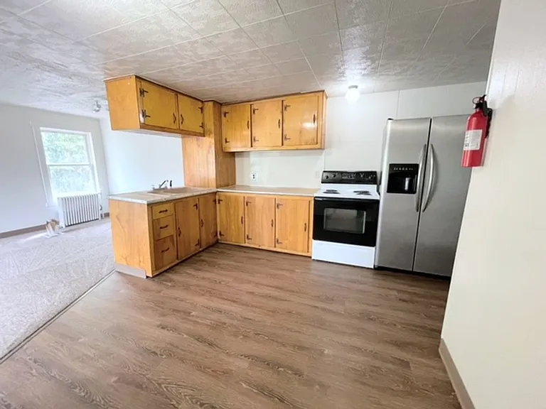 8414 Duben Ave — Photo 14
